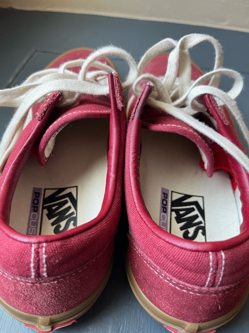Vans red gumshoe sneakers 8 Men’s/9.5 Women’s - Picture 3 of 6